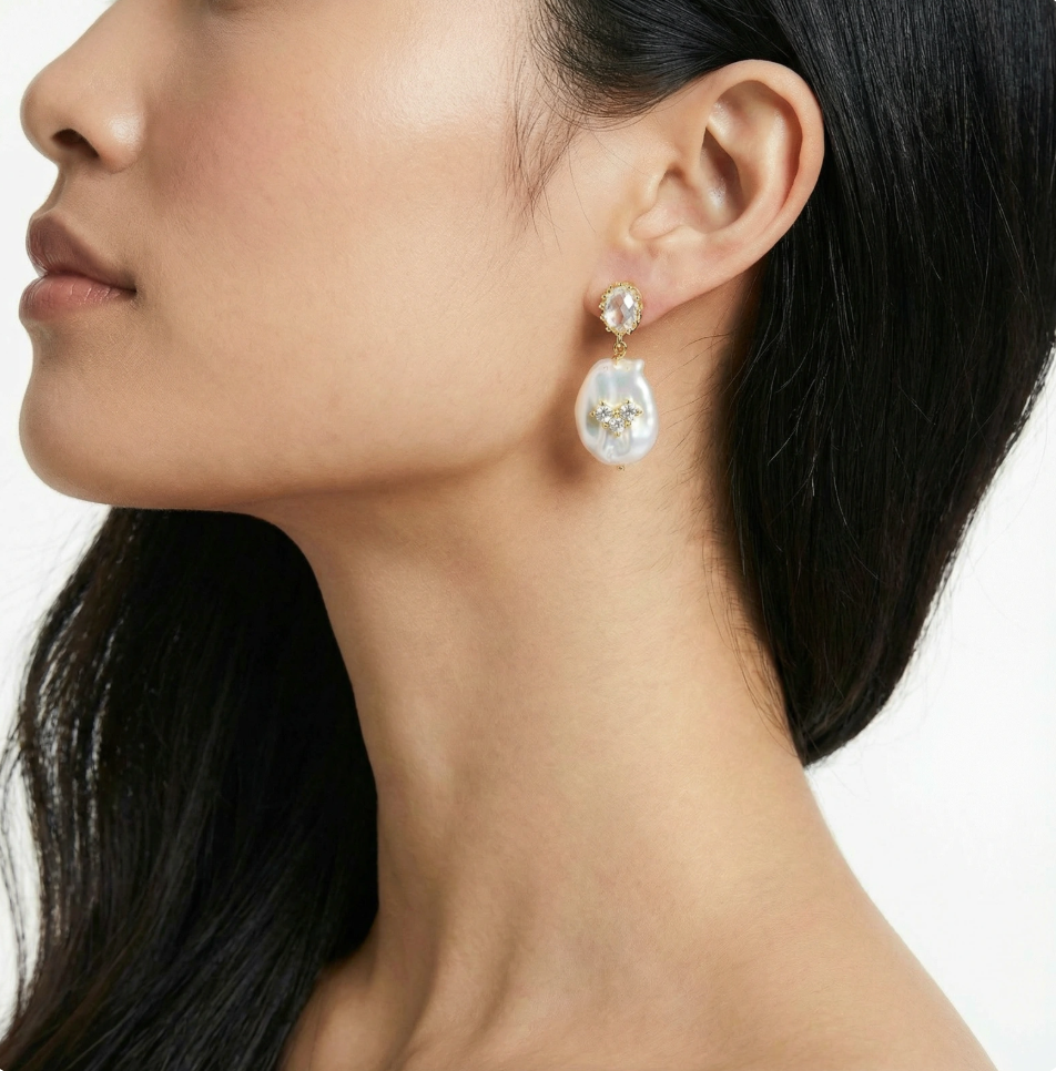 ALAERE Starlight Pearl Drop Earrings