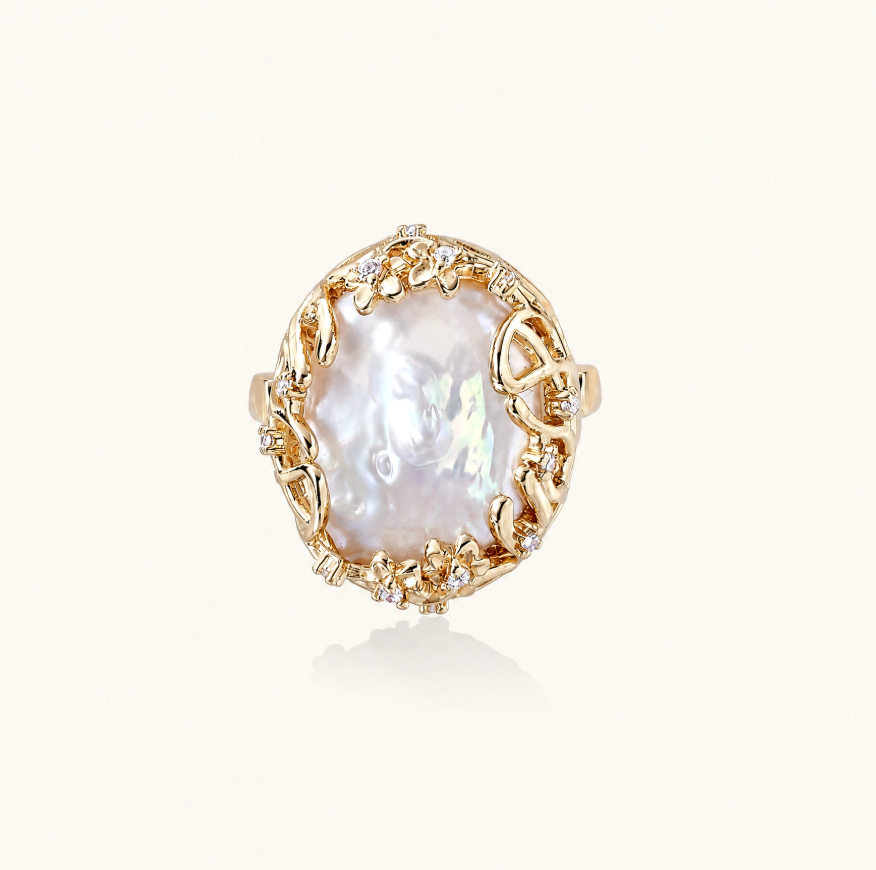 ALAERE Pearl Crown Ring